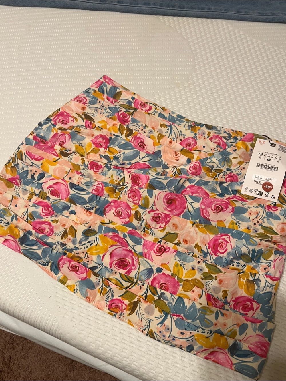 Zara Pink Floral Pleated Mini Skirt